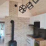 Ostrzycki Nad Jeziorem -balia-sauna-prywatny Pomost בית נופש