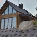 Ostrzycki Nad Jeziorem -balia-sauna-prywatny Pomost בית נופש *