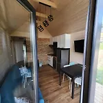 בית נופש Ostrzycki Nad Jeziorem -balia-sauna-prywatny Pomost