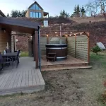 Ostrzycki Nad Jeziorem -balia-sauna-prywatny Pomost בית נופש