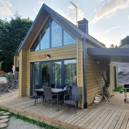 別荘 Ostrzycki Nad Jeziorem -balia-sauna-prywatny Pomost