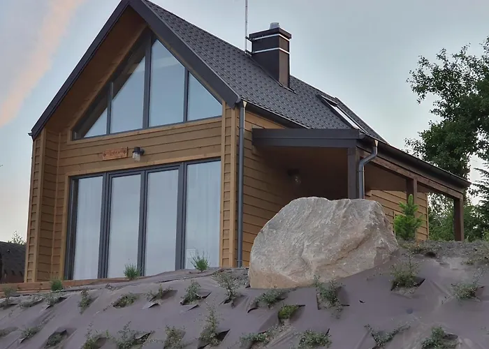 Ostrzycki Nad Jeziorem -balia-sauna-prywatny Pomost Dom wakacyjny *