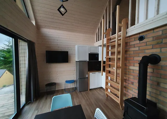 Ostrzycki Nad Jeziorem -balia-sauna-prywatny Pomost בית נופש Pierszczewo