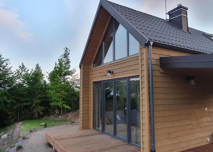 Dom wakacyjny Ostrzycki Nad Jeziorem -balia-sauna-prywatny Pomost *