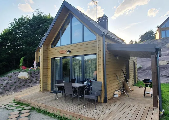 בית נופש Ostrzycki Nad Jeziorem -balia-sauna-prywatny Pomost