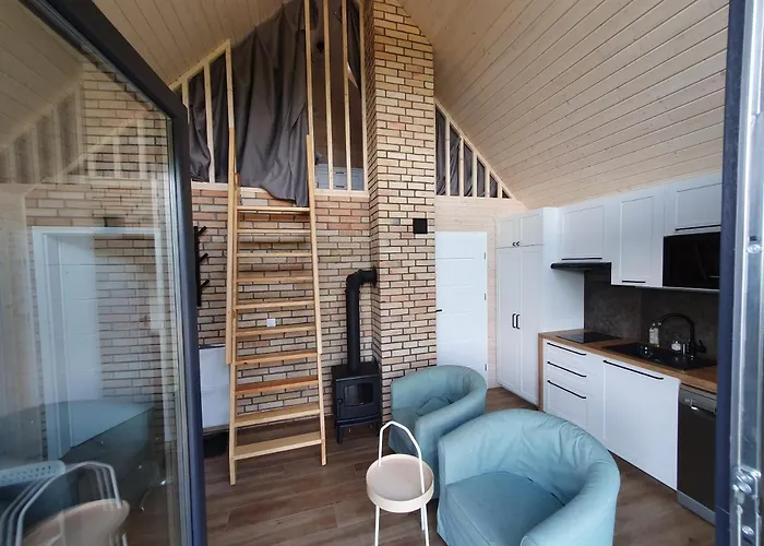 Dom wakacyjny Ostrzycki Nad Jeziorem -balia-sauna-prywatny Pomost