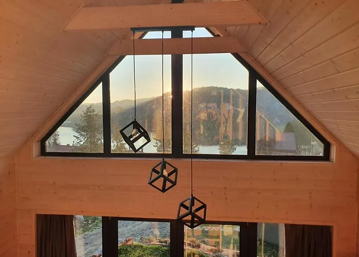 בית נופש Ostrzycki Nad Jeziorem -balia-sauna-prywatny Pomost