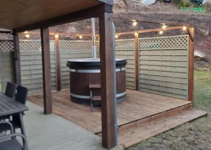 Ostrzycki Nad Jeziorem -balia-sauna-prywatny Pomost Dom wakacyjny Pierszczewo